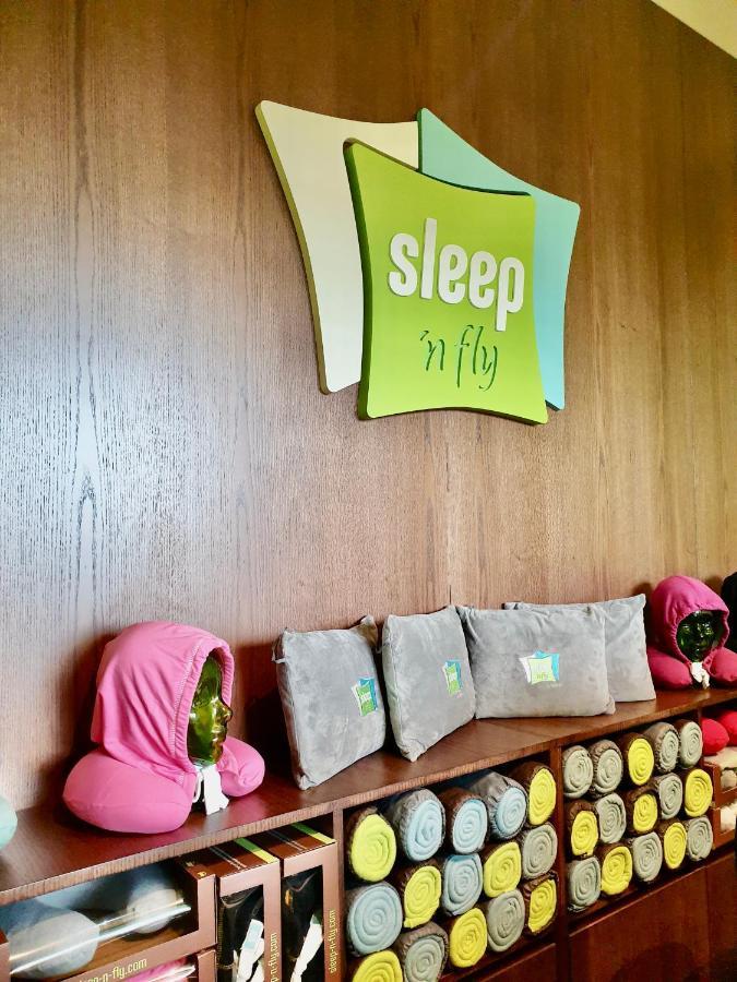 Sleep 'N Fly Sleep Lounge, D-Gates Terminal 1 - Transit Only Hotel Dubai Exterior photo